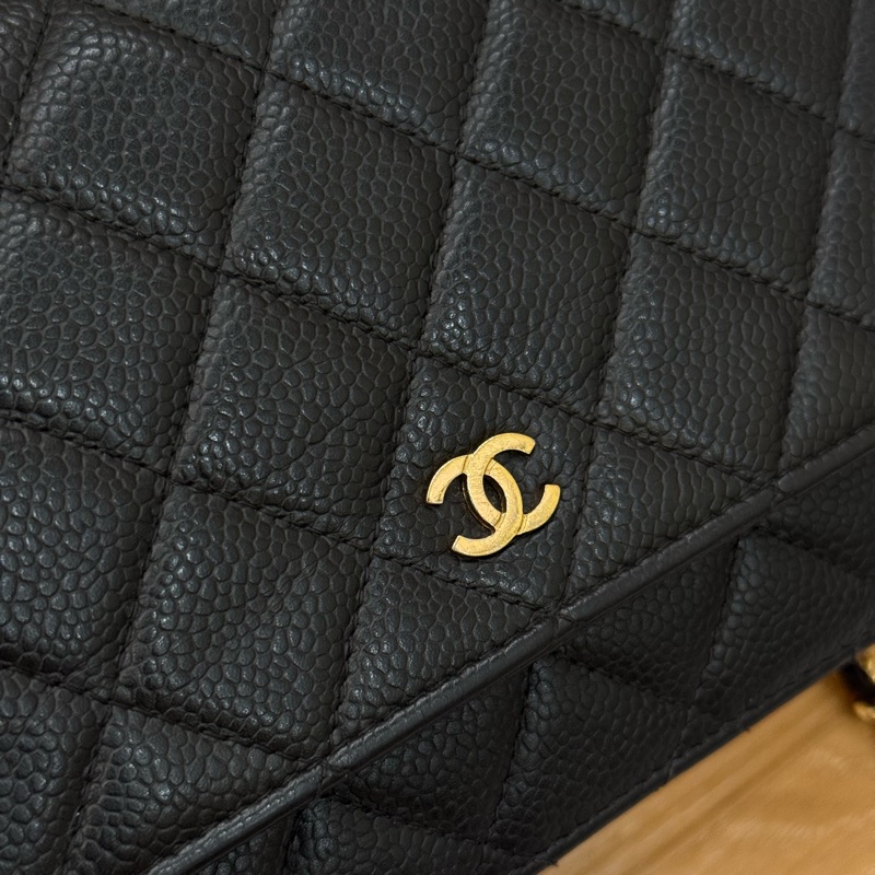 Chanel 黑金荔枝Woc-2