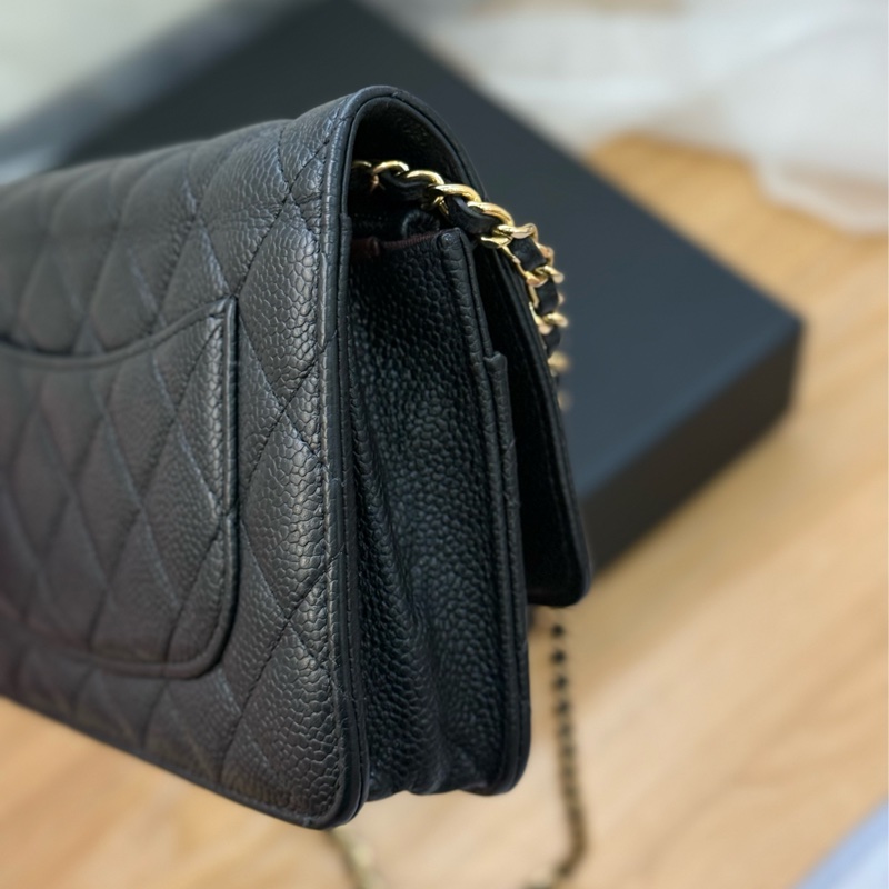 Chanel 黑金荔枝Woc-4