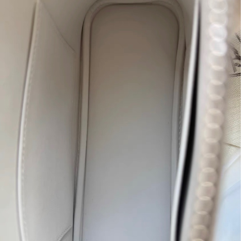 Hermes bolide 25 W刻 M4奶灰色-4