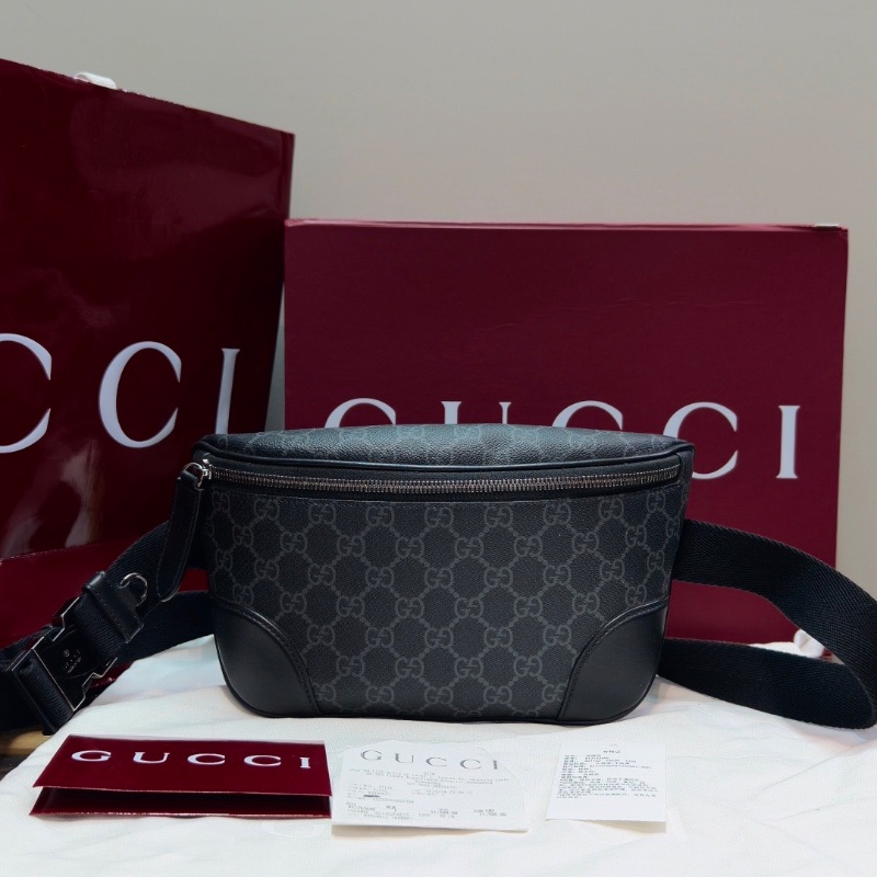 GUCCI GGEmblem系列黑老花中號腰包28*17*6 全新閒置配件盒子塵袋購證-1