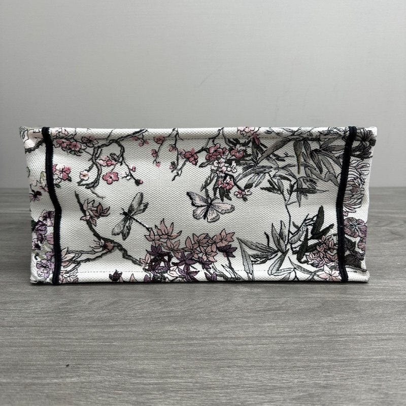 DIOR Book Tote春夏花卉刺繡中號手提托特包 36*27*5*16.5 全新閒置配件塵袋購證-4