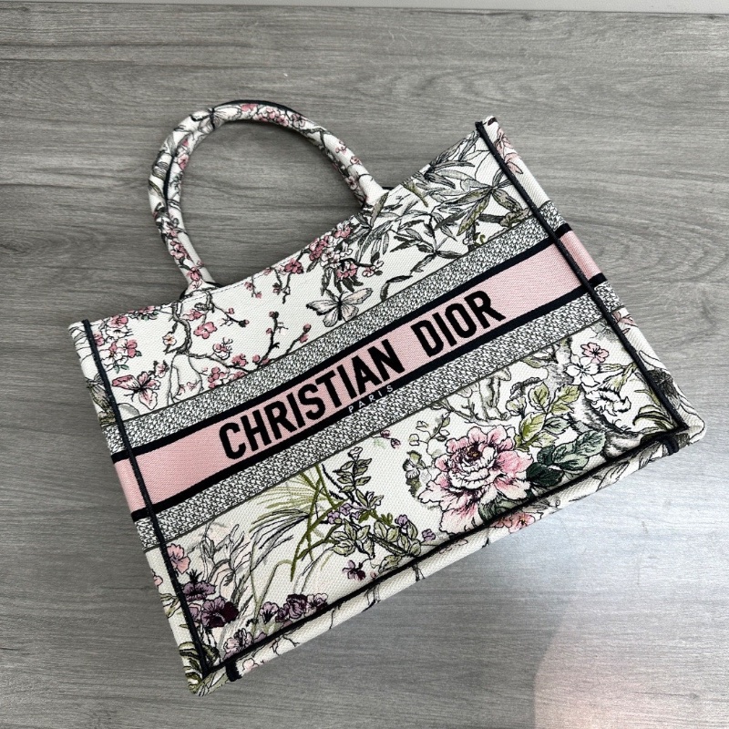 DIOR Book Tote春夏花卉刺繡中號手提托特包 36*27*5*16.5 全新閒置配件塵袋購證-5