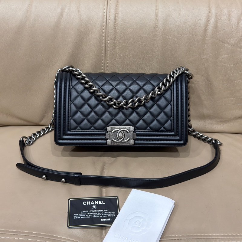🈶購證 #櫃上在售2️⃣5️⃣萬 #全配割愛💔 香奈兒黑銀leboy25鏈條包 必收經典款🔥-11