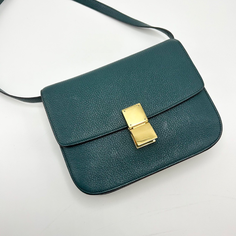 CELINE ClassicBOX荔枝紋 牛皮中號肩背斜背包23*17*6 98新配件塵袋-3