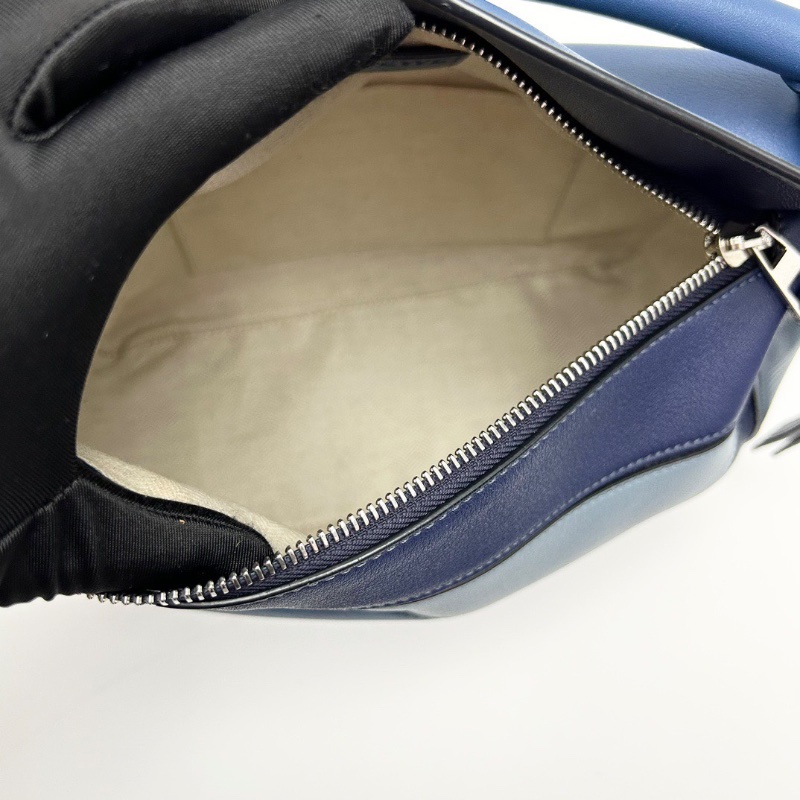 LOEWE 藍色拼色金扣Puzzle小號肩背斜背包24.5*16*10 98新配件塵袋-2