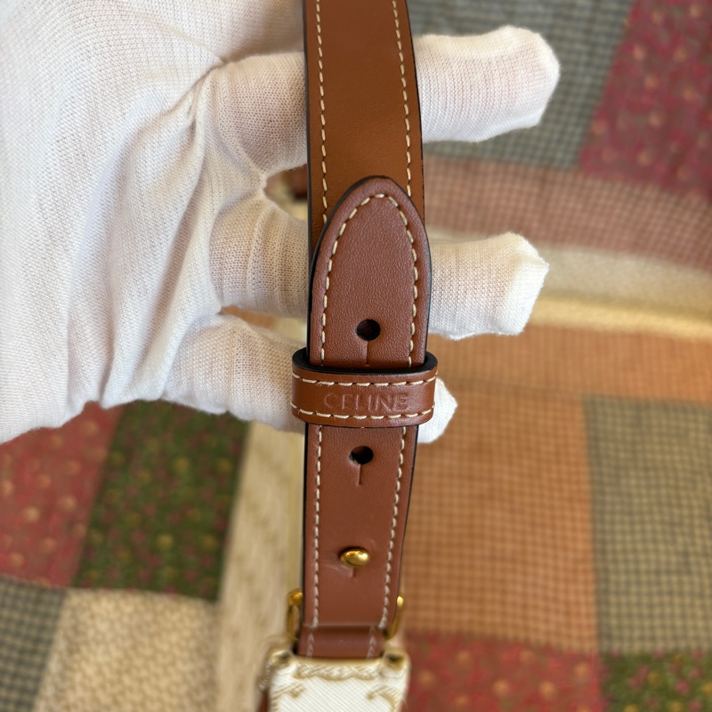 🈶購證 #全網最低💰 #白色情人節 Celine Ava白凱旋門腋下肩背包-17