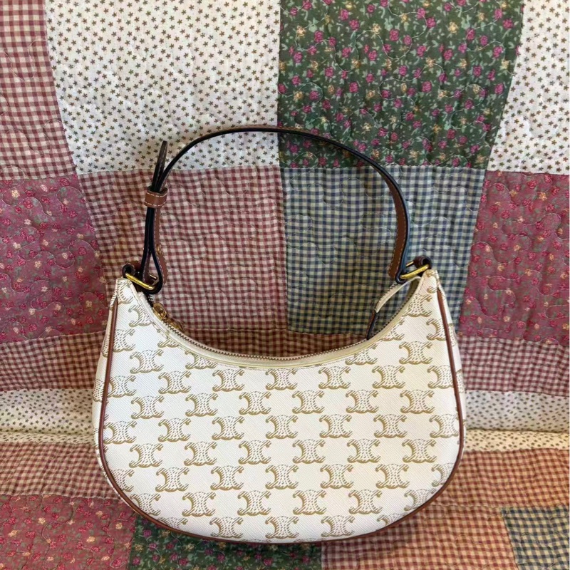 🈶購證 #全網最低💰 #白色情人節 Celine Ava白凱旋門腋下肩背包-22