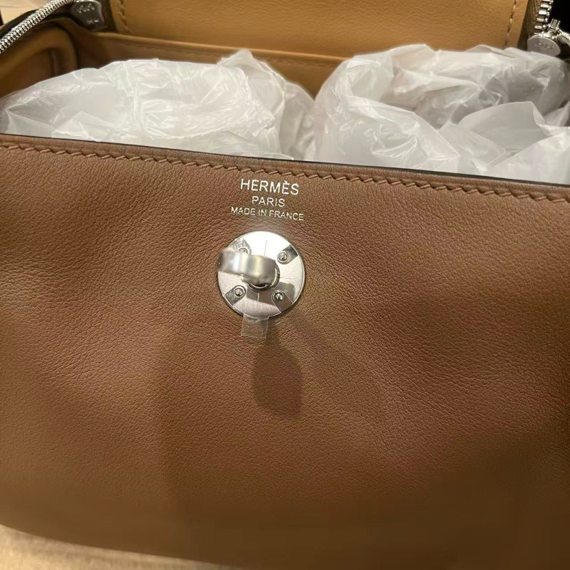 🌈Hermes🧡Mini Lindy一代🌟D0威馬犬銀扣🧡99.8新閑置🌟Swift皮🌟愛馬仕🌟-1