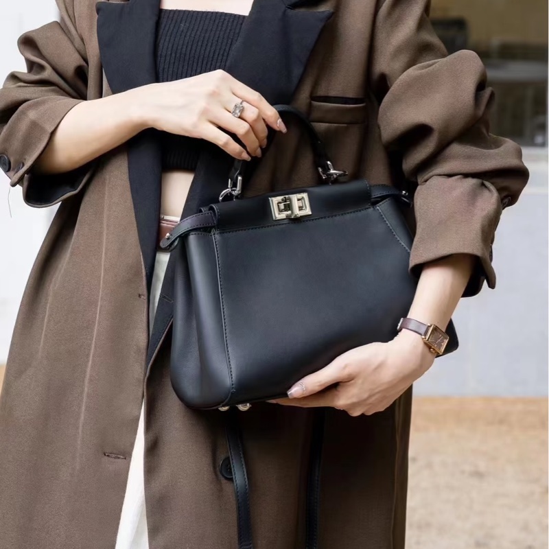 FENDI 芬迪 Peekaboo 黑色 斑馬紋 肩背包 斜背包 手提包 側背包-8