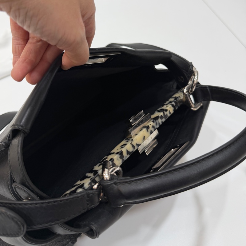 FENDI 芬迪 Peekaboo 黑色 斑馬紋 肩背包 斜背包 手提包 側背包-40