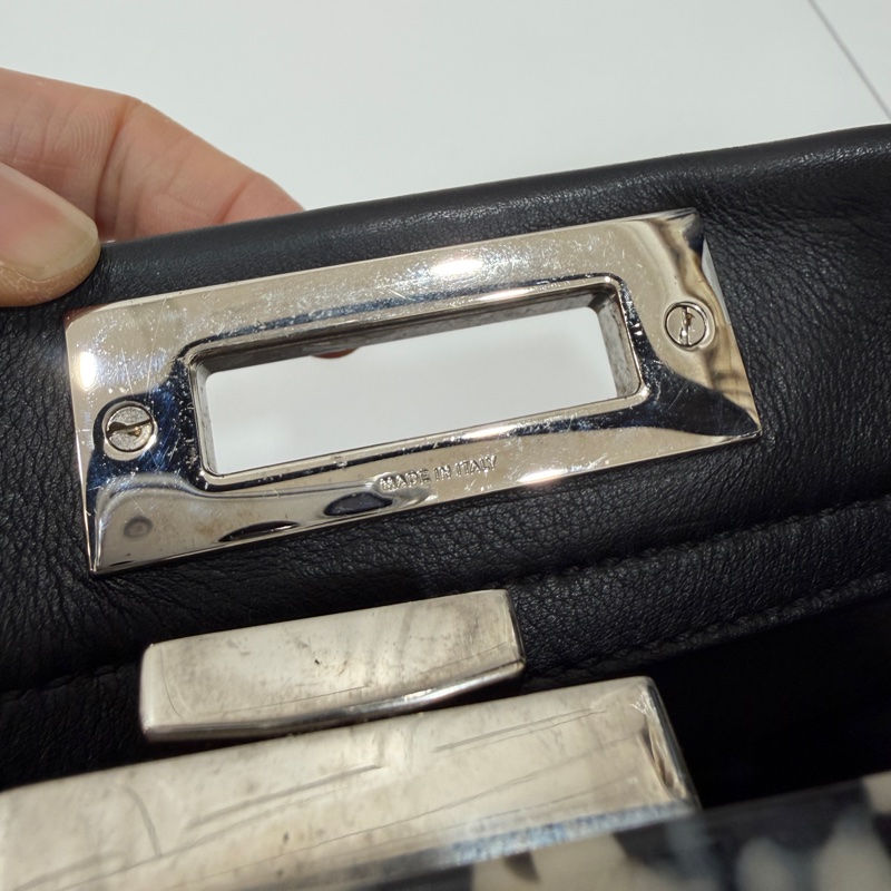 FENDI 芬迪 Peekaboo 黑色 斑馬紋 肩背包 斜背包 手提包 側背包-47