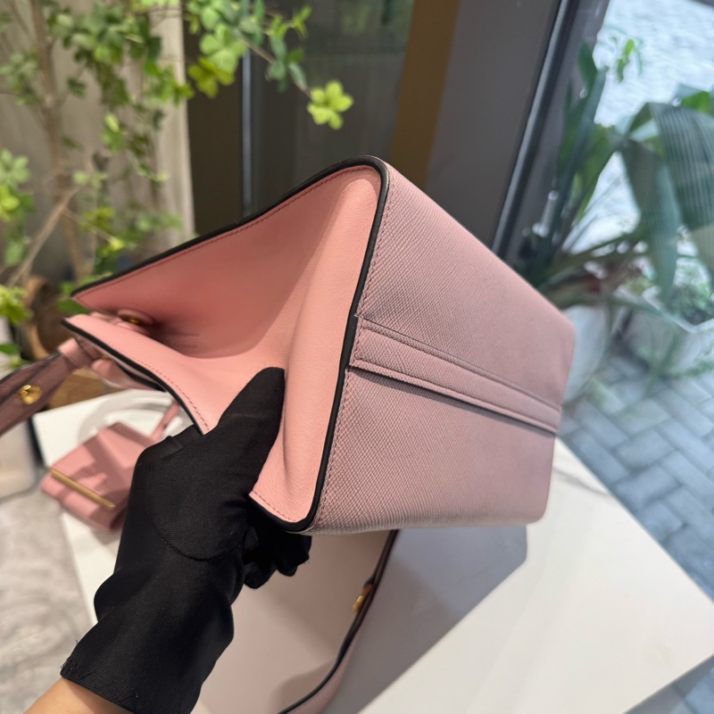 98新普拉達/Prada Monochrome粉色十字紋牛皮手提包 經典logo 金色五金 26×20cm-3