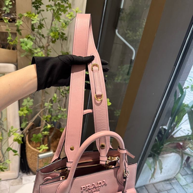 98新普拉達/Prada Monochrome粉色十字紋牛皮手提包 經典logo 金色五金 26×20cm-7