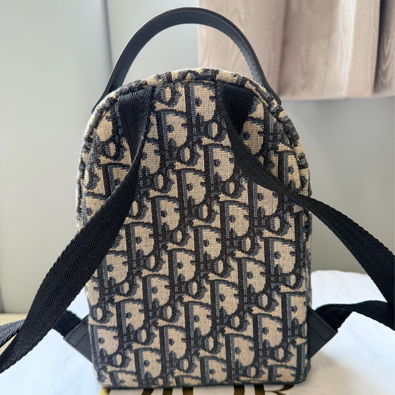 Dior 小後背包 二手-9