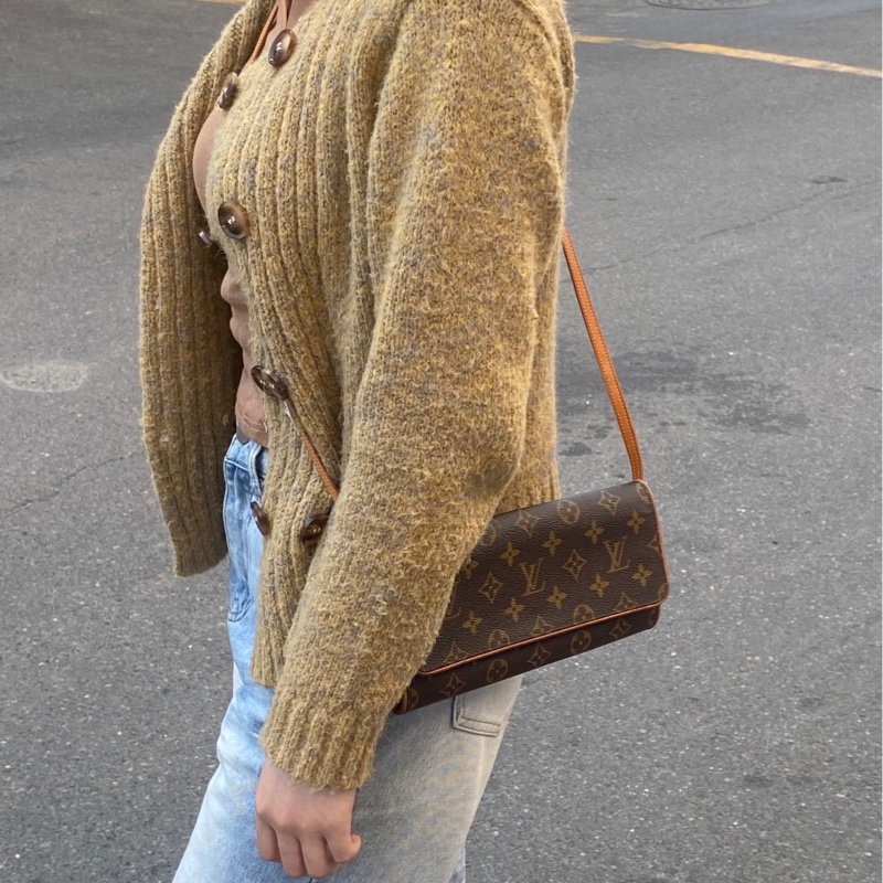 LV 路易威登 老花 信封包 腋下包 斜背包 肩背包 側背包 手提包-3