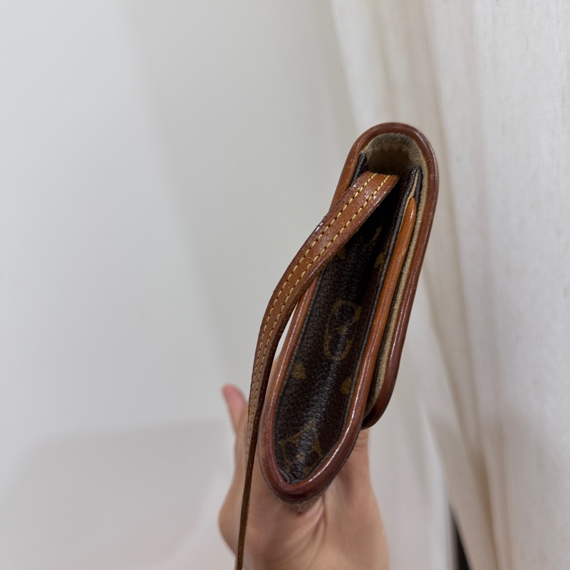 LV 路易威登 老花 信封包 腋下包 斜背包 肩背包 側背包 手提包-29