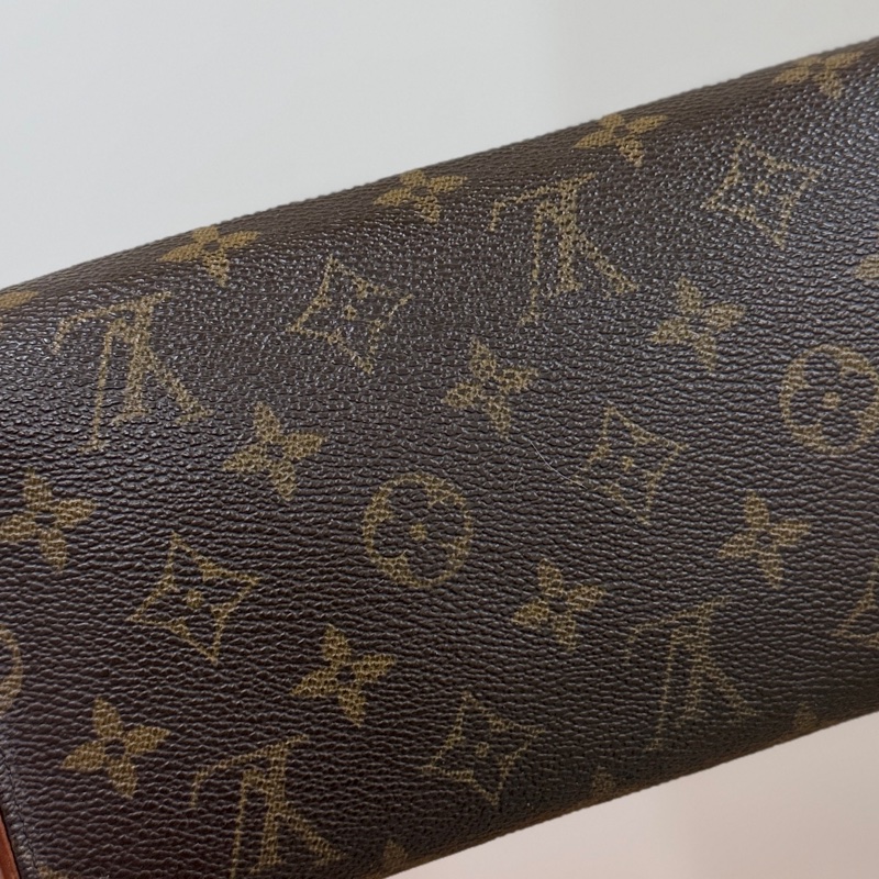 LV 路易威登 老花 信封包 腋下包 斜背包 肩背包 側背包 手提包-32