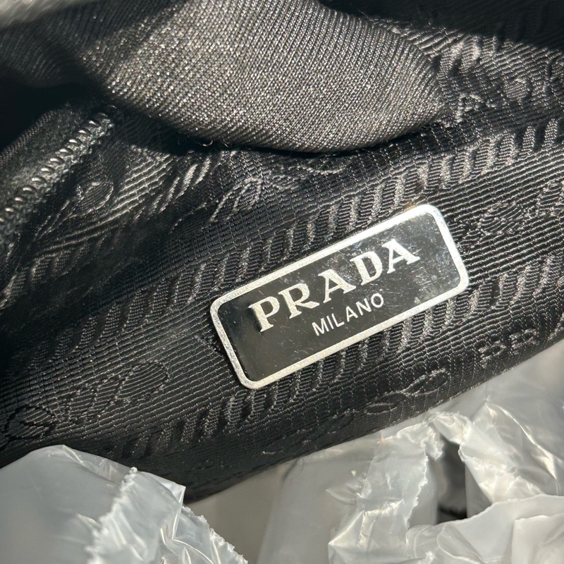 98新Prada普拉達Re-Edition 2000 Hobo 無附件-9