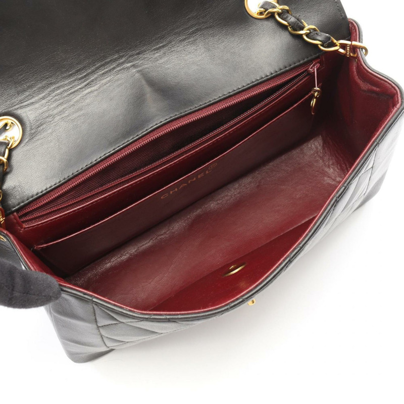 香奈兒 (CHANEL) 絎縫 Diana 翻蓋單肩包,羊皮材質,黑色-2