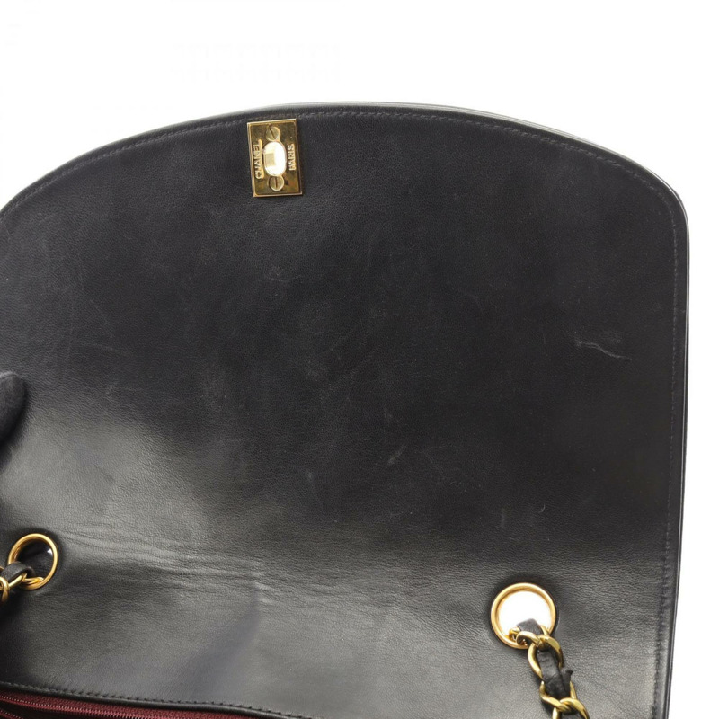 香奈兒 (CHANEL) 絎縫 Diana 翻蓋單肩包,羊皮材質,黑色-6