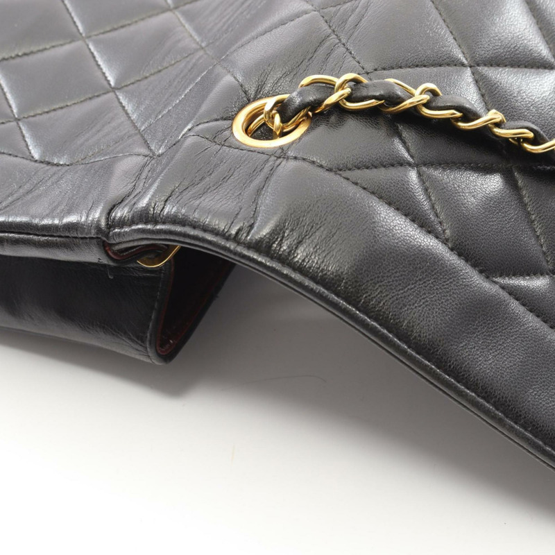 香奈兒 (CHANEL) 絎縫 Diana 翻蓋單肩包,羊皮材質,黑色-10