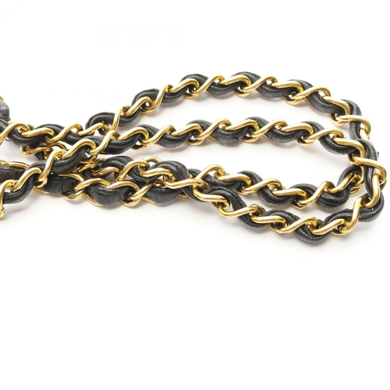 香奈兒 (CHANEL) 絎縫 Diana 翻蓋單肩包,羊皮材質,黑色-11