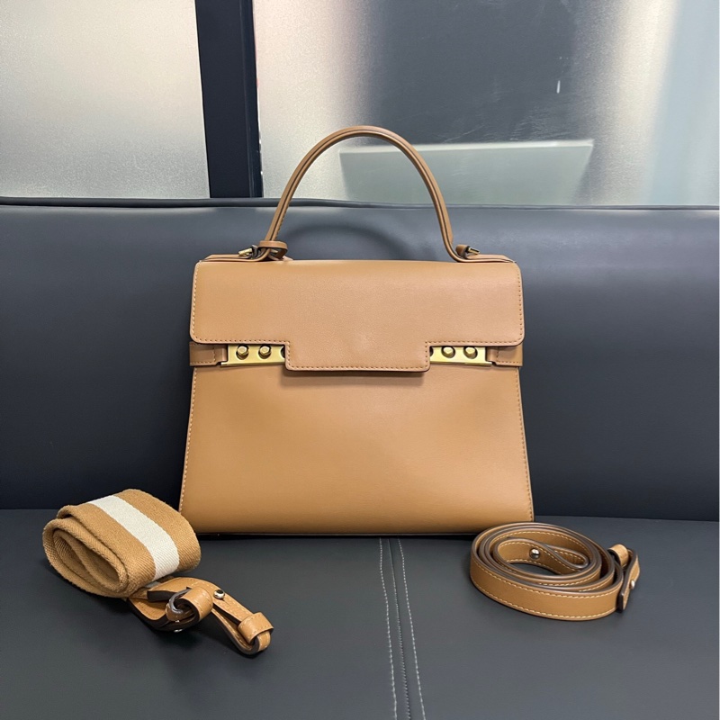 Delvaux Tempete MM 焦糖色-0