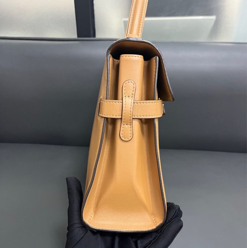 Delvaux Tempete MM 焦糖色-3