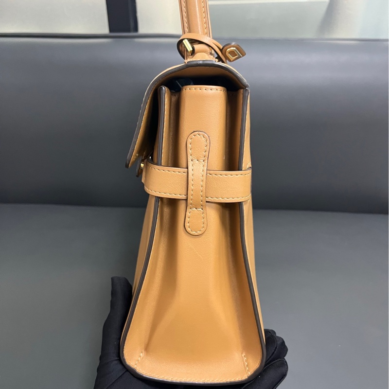 Delvaux Tempete MM 焦糖色-4