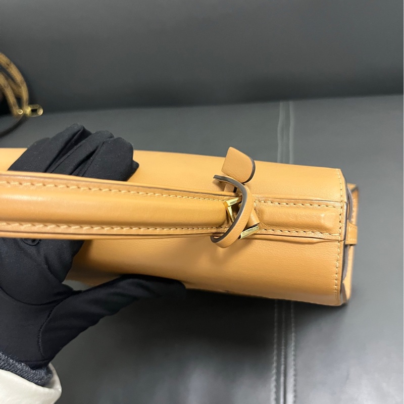 Delvaux Tempete MM 焦糖色-10