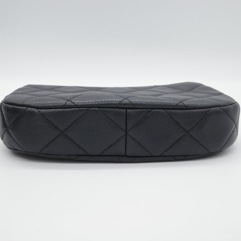 Chanel 香奈兒 Hobo 黑色 荔枝牛皮 月亮包 單肩包 腋下包-2