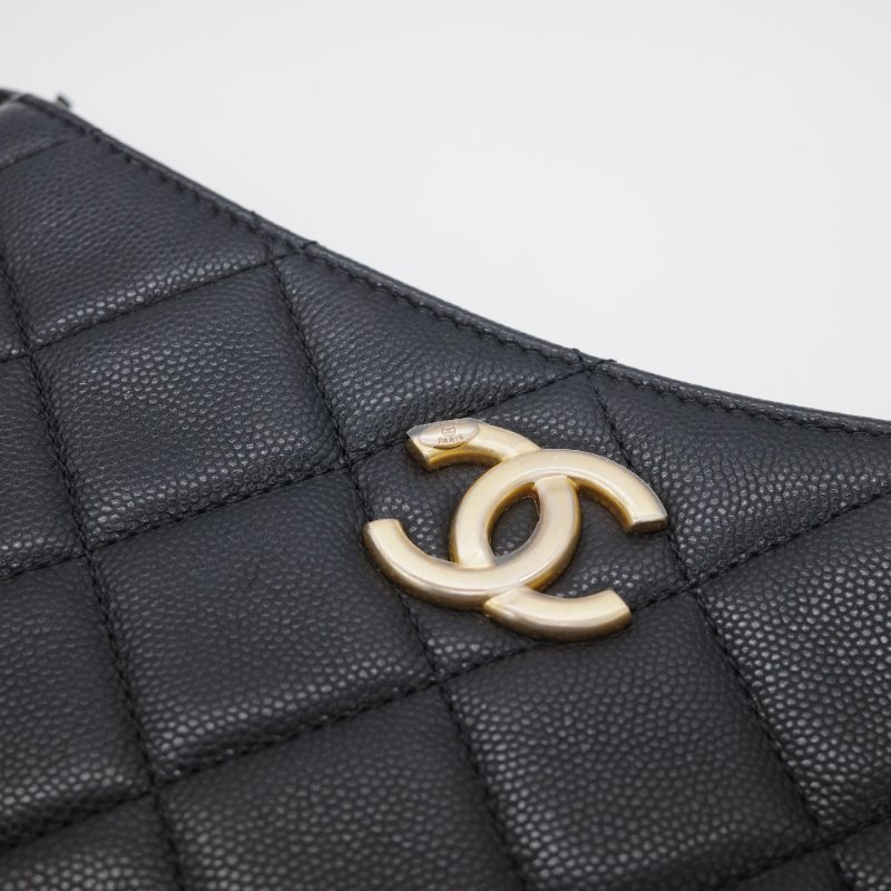 Chanel 香奈兒 Hobo 黑色 荔枝牛皮 月亮包 單肩包 腋下包-6