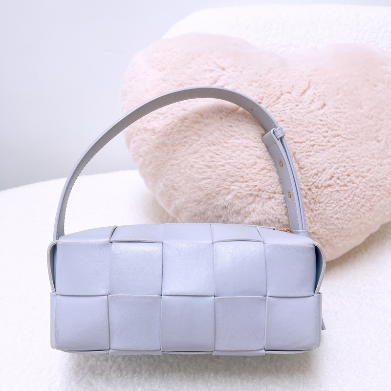 Bv brick cassette 淺紫編織格腋下包-0