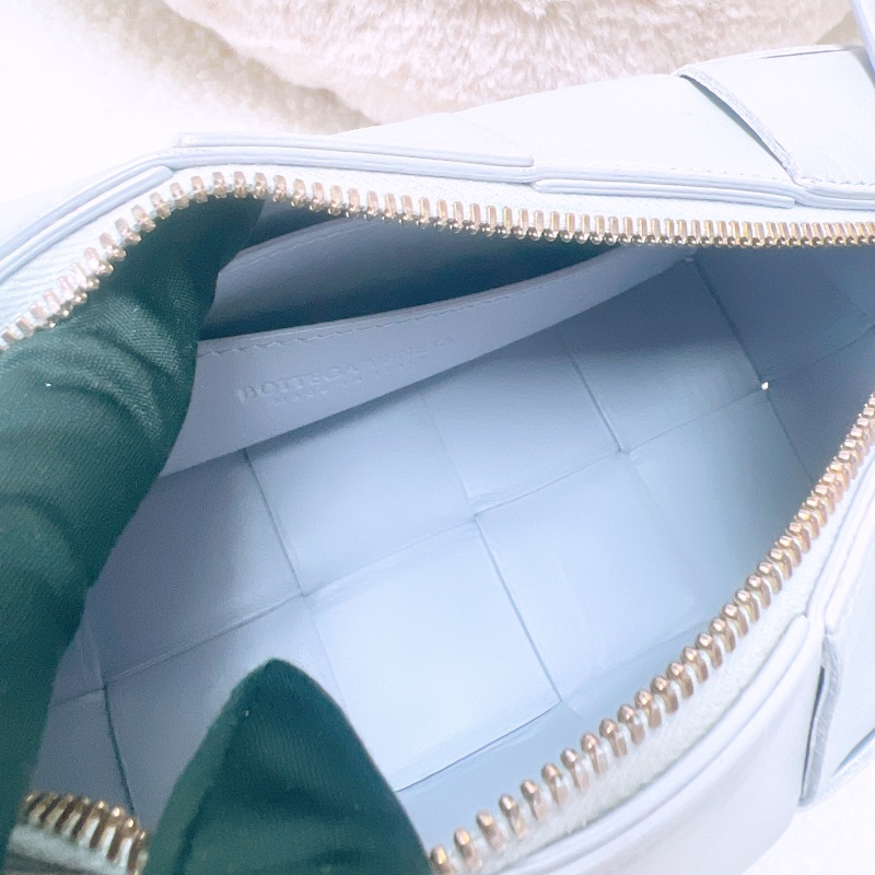 Bv brick cassette 淺紫編織格腋下包-12