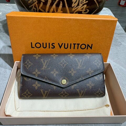 Louis Vuitton 老花長夾晶片款