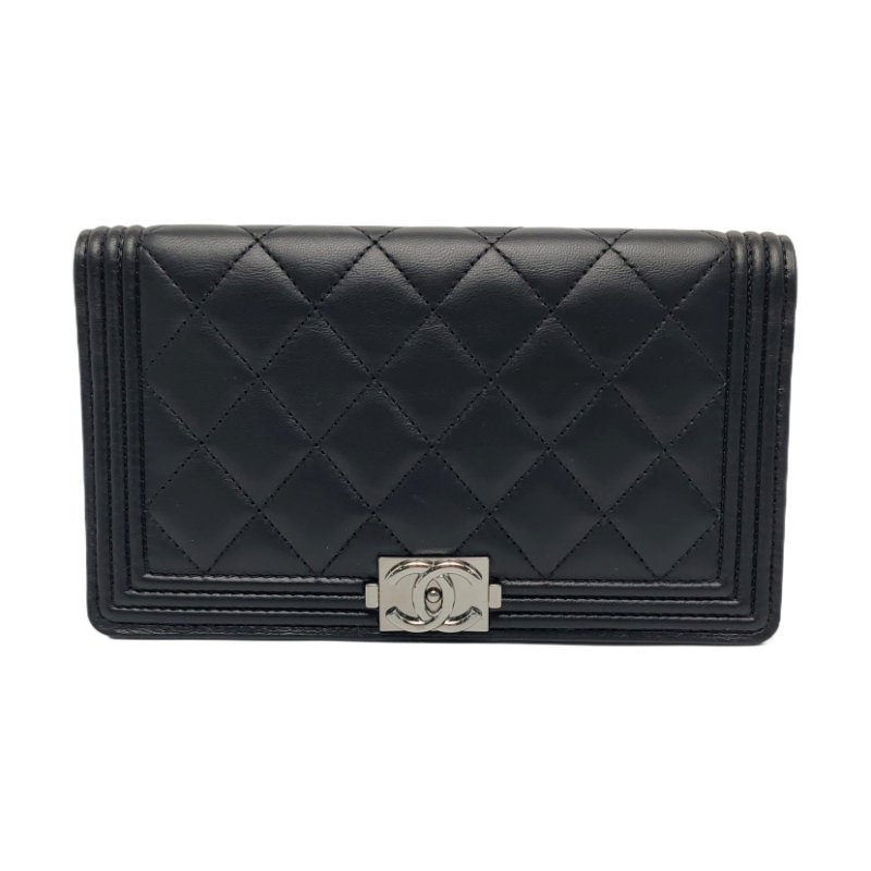 CHANEL BOY CHANEL黑色羊皮菱格紋錢包釘色五金18開-0