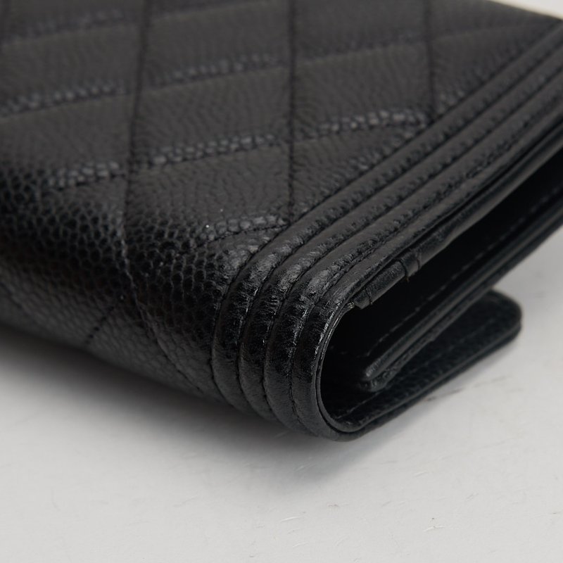 二手Chanel boy 黑金荔枝牛三折中夾-7