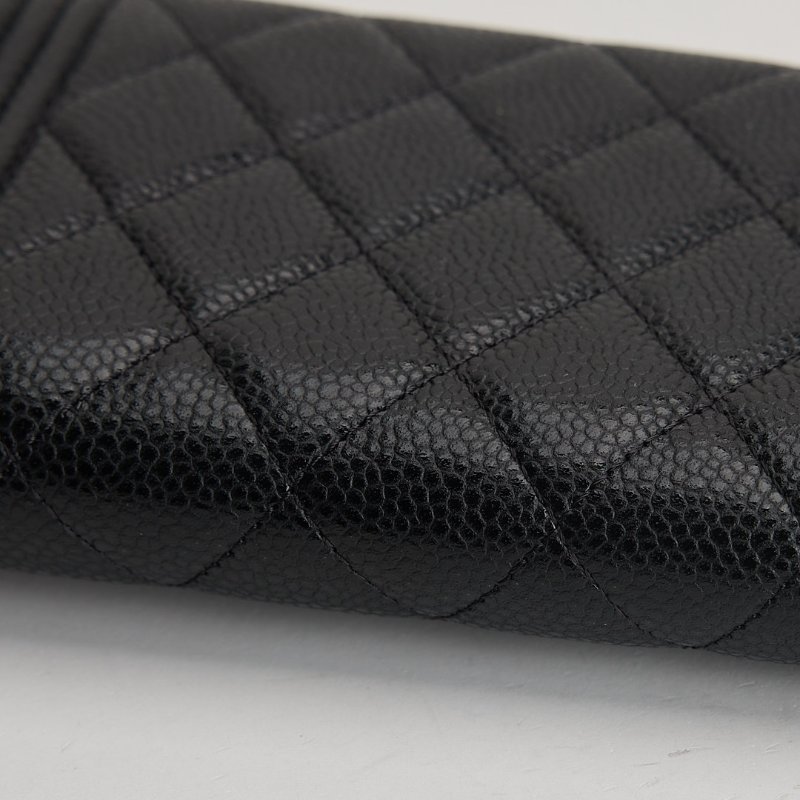 二手Chanel boy 黑金荔枝牛三折中夾-16