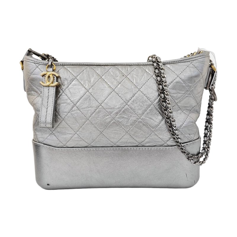 CHANEL GABRIELLE中號銀色牛皮菱格紋絎縫流浪包單肩包手提包金色釘色五金23開可拆卸肩帶-0
