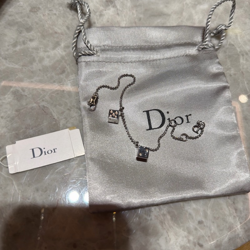Dior 骰子🎲造型 粉紅色字體設計 可調節長短手鏈-1