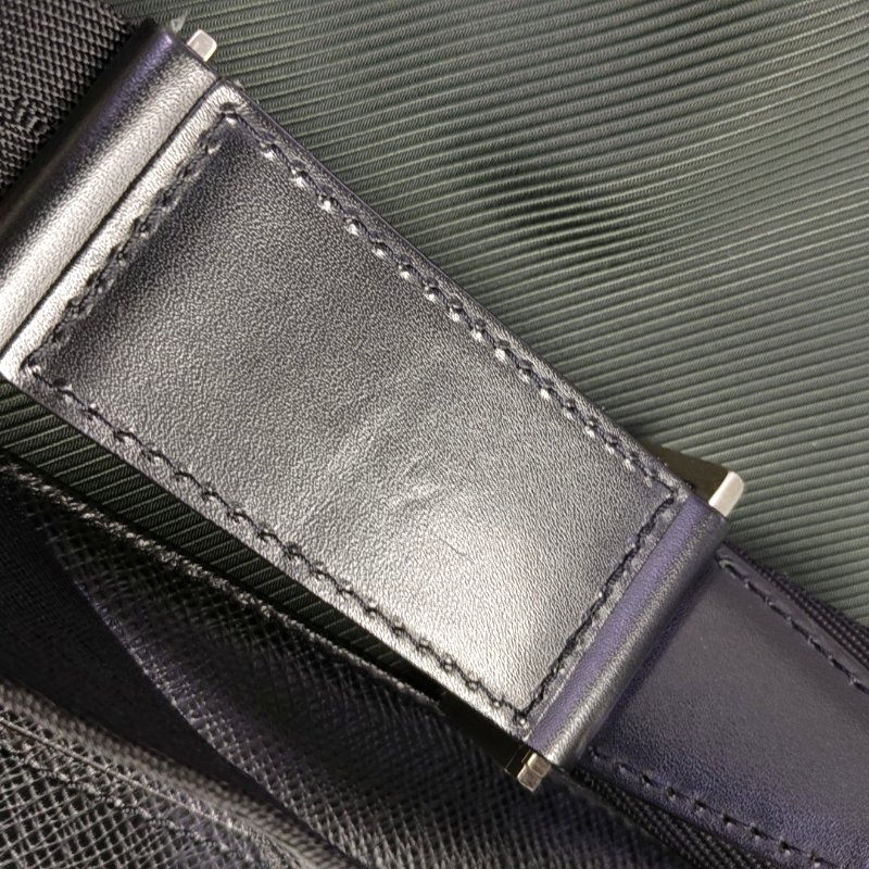 LOUIS VUITTON綠色織物單肩包銀色五金-11