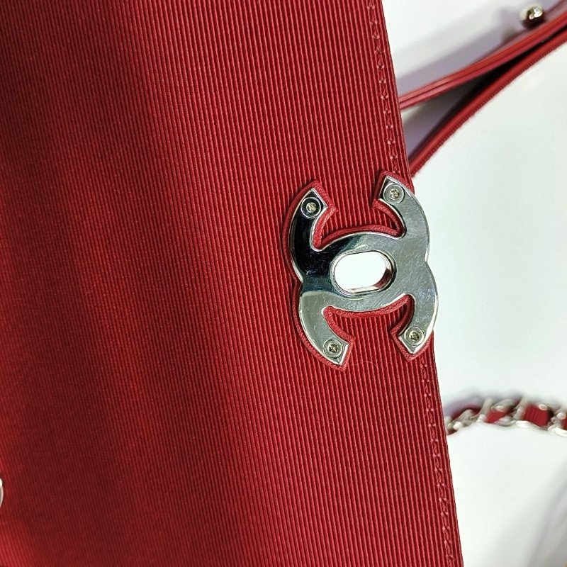 CHANEL紅色牛皮菱格紋絎縫單肩包金色五金25開-7