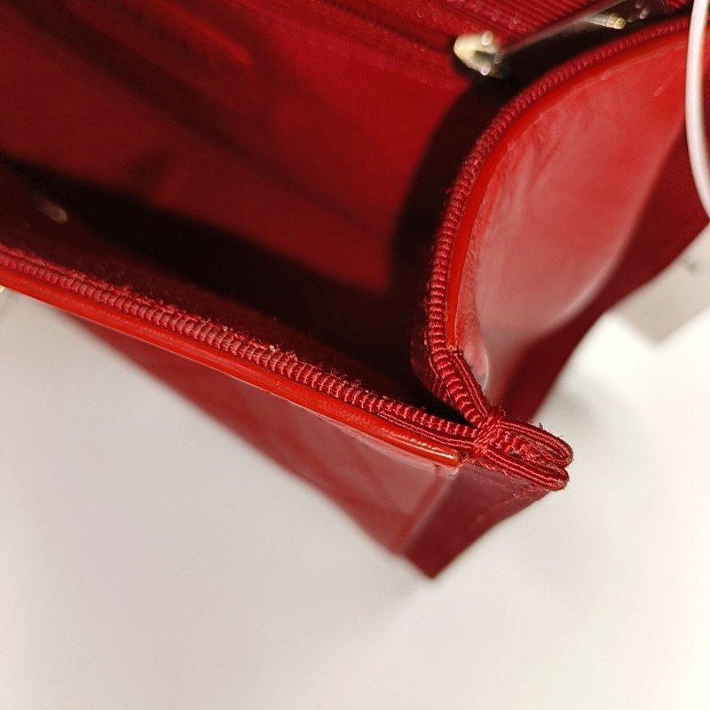 CHANEL紅色牛皮菱格紋絎縫單肩包金色五金25開-12