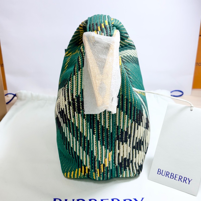 🎁全新盒裝 ‼️全台最甜 Burberry 巴寶莉 2025 新款 綠格紋peg 便當包/ 手提包(原價59000)-5