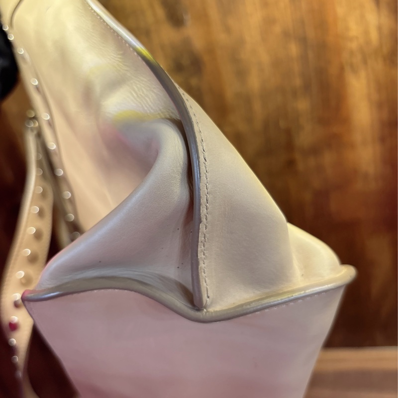 Cole Haan 米色鉚釘手提包-3