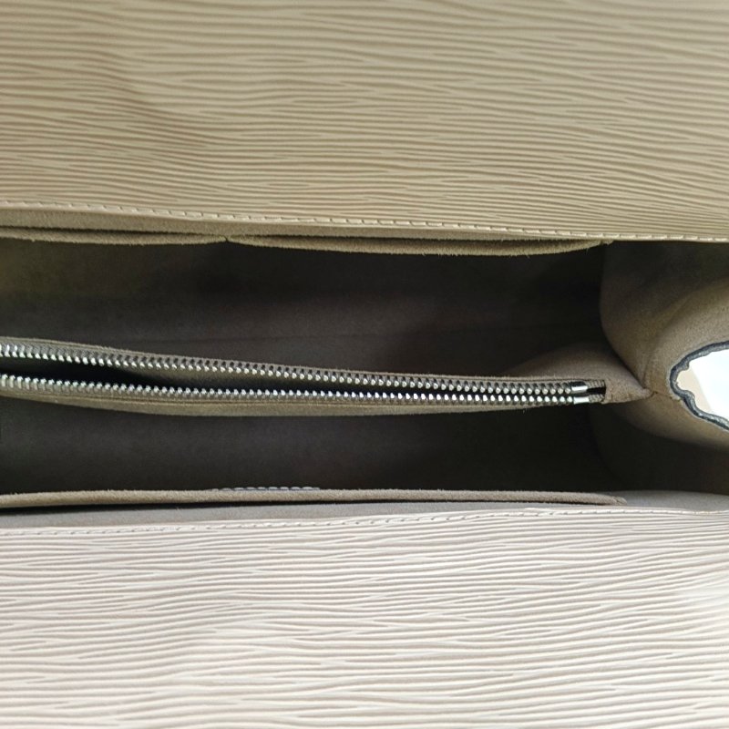 LOUIS VUITTON MARLY中號卡其色EPI牛皮水波紋斜挎包手提包單肩包銀色五金可拆卸肩帶-6