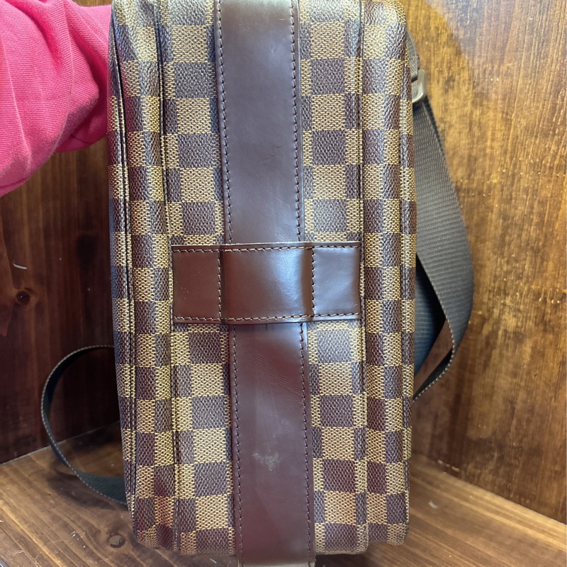 Louis Vuitton Damier Ebene Messenger Bag-1