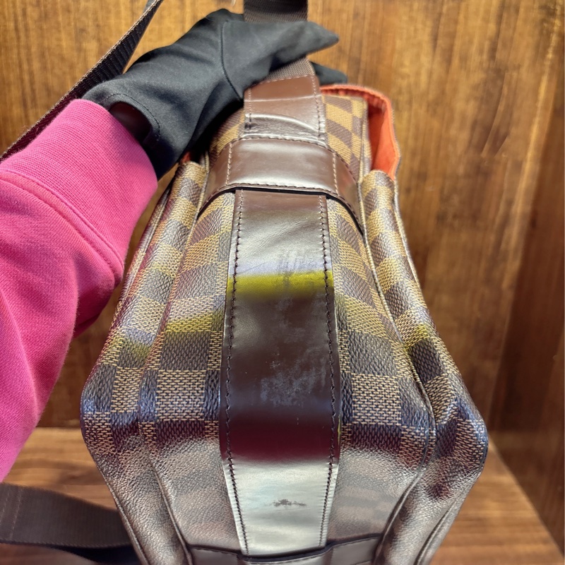 Louis Vuitton Damier Ebene Messenger Bag-3