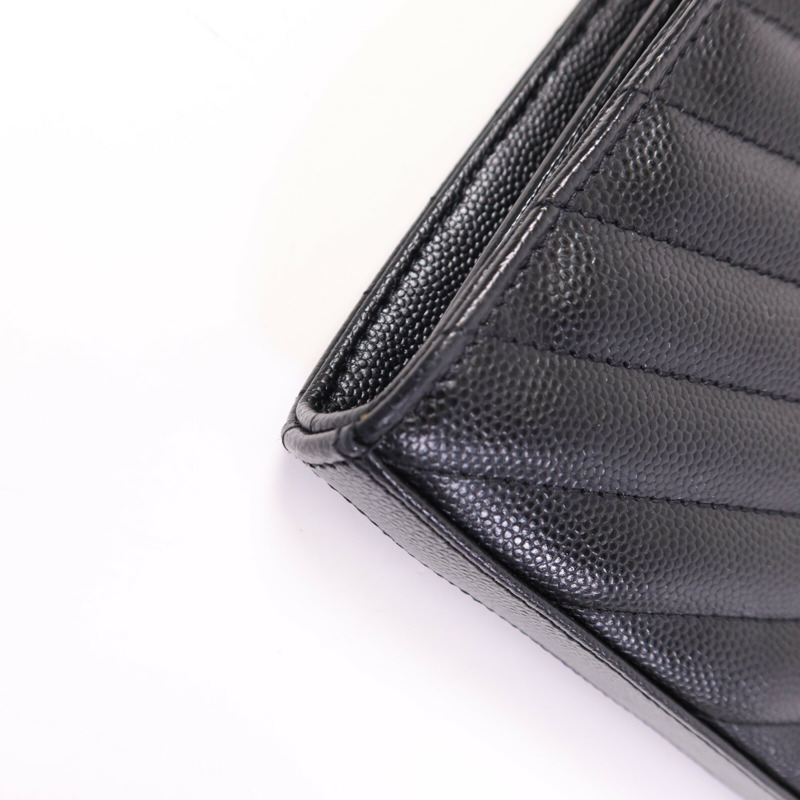 YVES SAINT LAURENT 牛皮皮革Cassandre Chain Bag銀扣鏈帶肩背袋-13