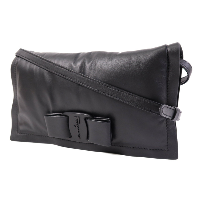 Salvatore Ferragamo 皮革Shoulder Bag銀扣肩背袋-2